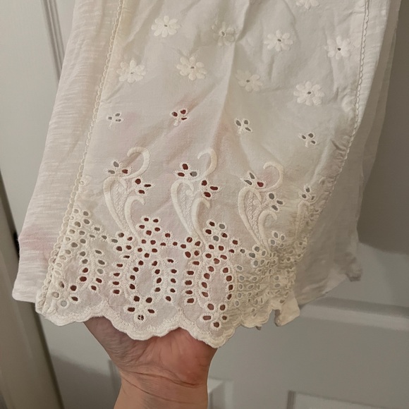 Lucky Brand White Floral Eyelet Tank - Picture 2 of 3